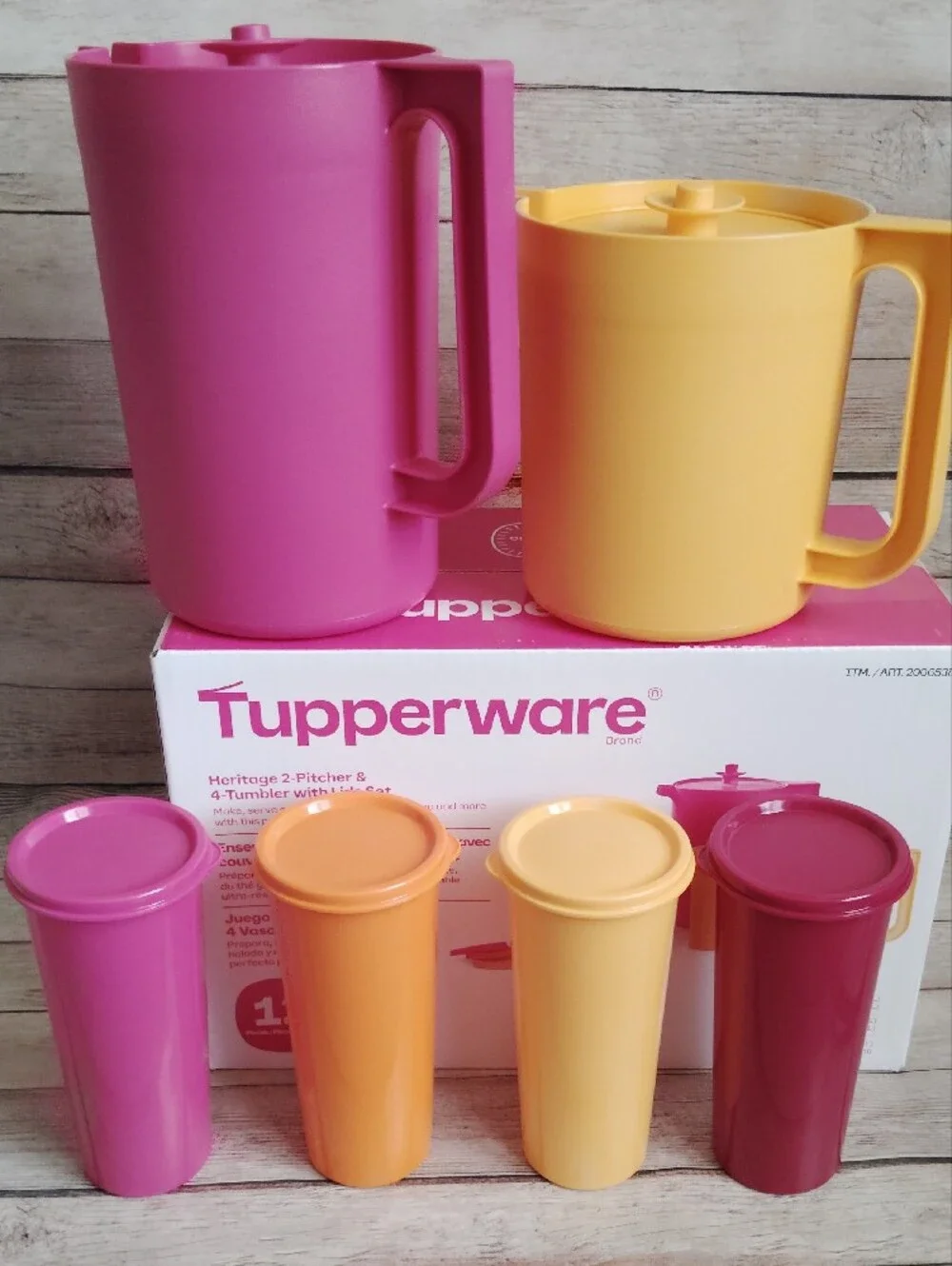 Tupperware Pink and Yellow Heritage 2-Pitcher & 4-Tumbler Set With Lid 12 Pc Set